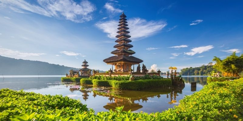 Ulun Danu Beratan Tour – Explore Bali’s Natural Wonders